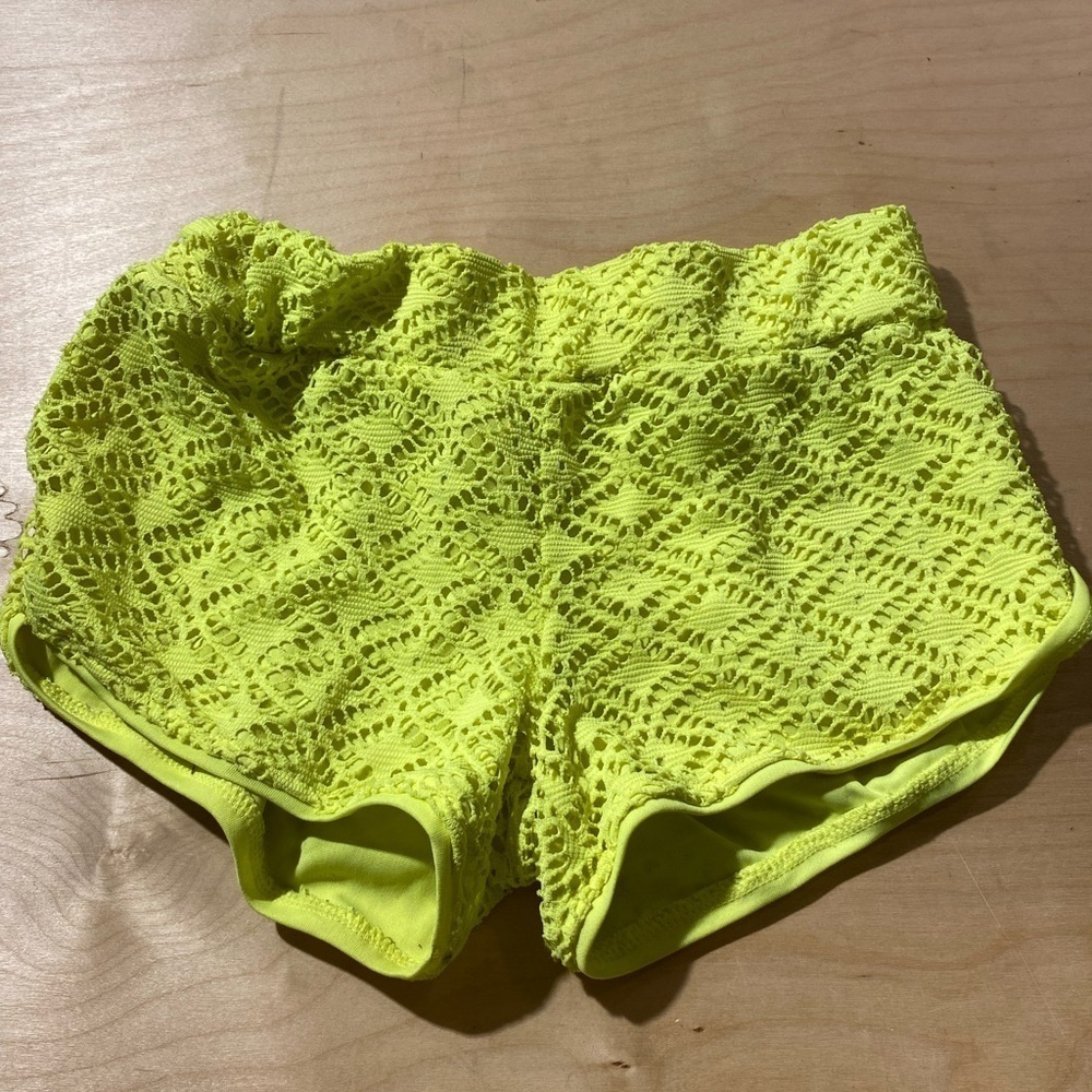 NOBO Neon Yellow Lace Shorts Small (3-5) (AK)